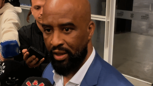 Fabinho desabafa sobre política do Corinthians: ‘Pessoas trabalham contra’