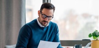 Descubra o que pequenos negócios podem aprender com grandes empresas